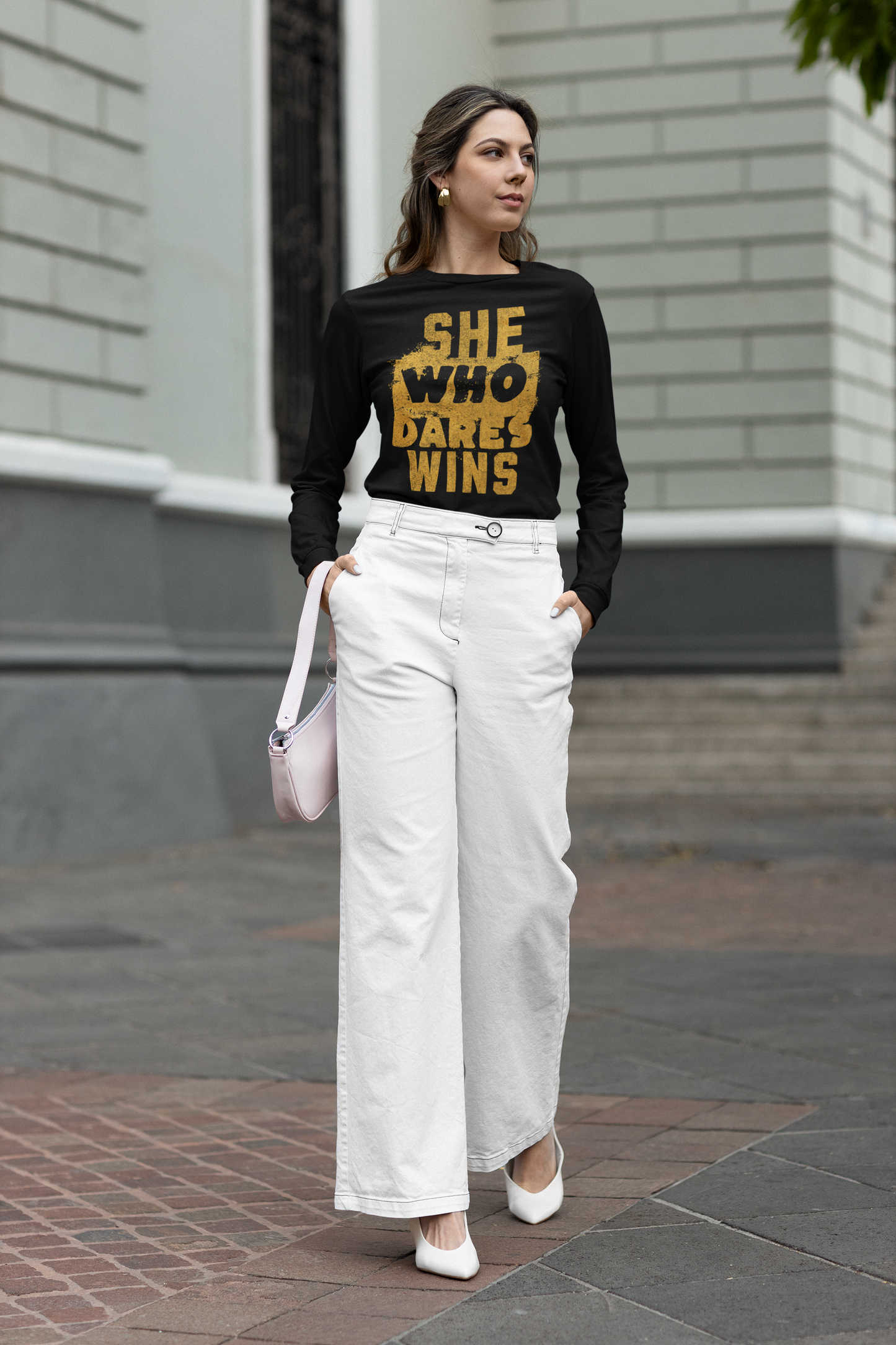 SHE WHO DARES WINS | LONG SLEEVE TEES