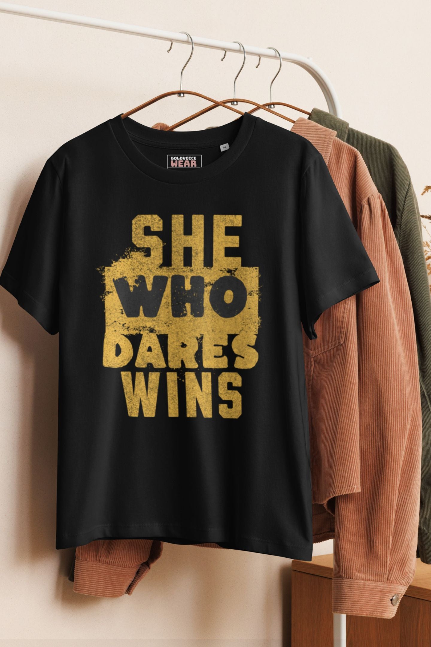 SHE WHO DARES WINS | ORGANIC COTTON CREWNECK T-SHIRT